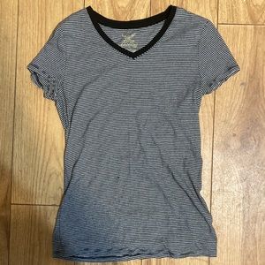 Faded glory woman's black and white striped T-shirt